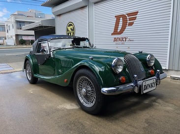 MORGAN 4/4　（ディーラー車）